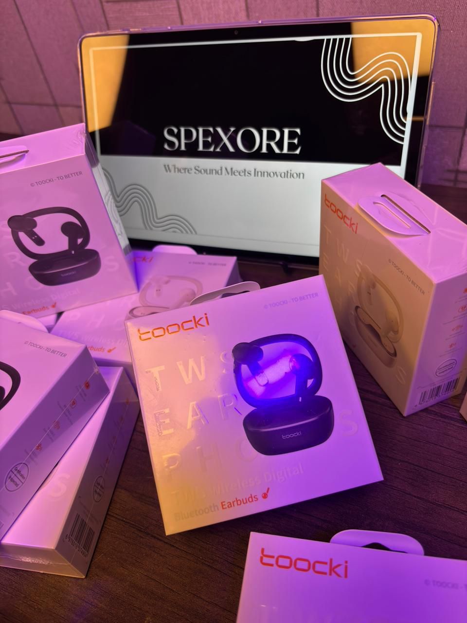 Toocki H06A – TWS Wireless Digital Bluetooth Earbuds  40mAh Earbuds • 400mAh Case • Bluetooth 5.3 • Low Latency • IPX4 Waterproof