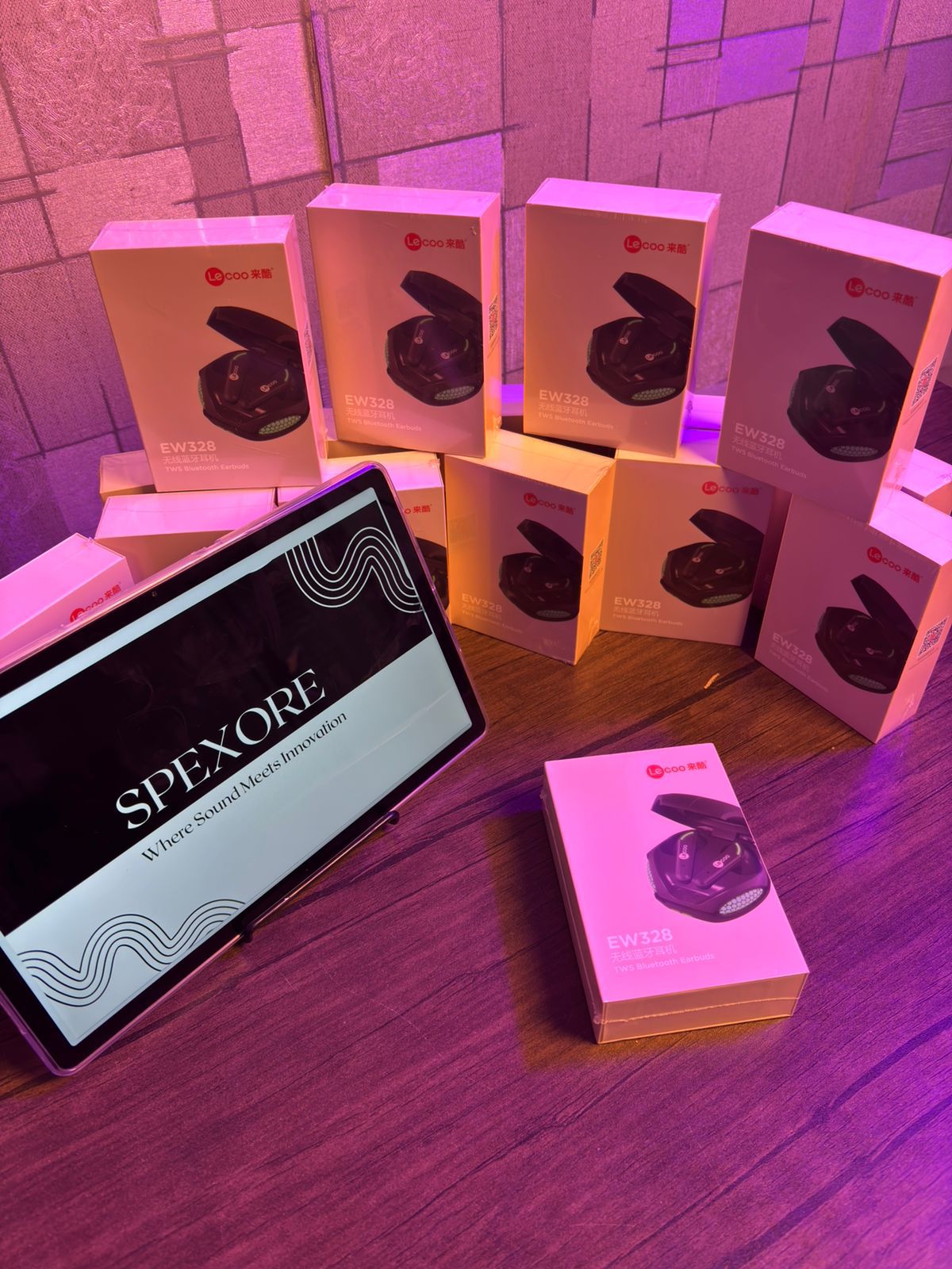 Lecoo EW328 – TWS Bluetooth Gaming Earbuds (Green LED) Bluetooth 5.3 • Gaming LED Design • 4h Playtime • 300mAh Case • Low-Latency Audio